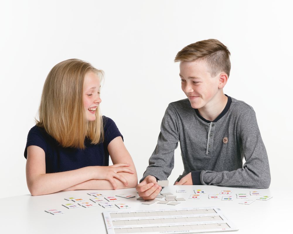 GP6 - MemoPuzzle: Flags and Capitals of 27 Countries (Illustrative image 6) GP6 - MemoPuzzle: Flags and Capitals of 27 Countries (Illustrative image 6)