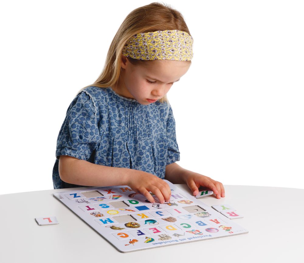 LS826 - Learn the Alphabet: 26 Upper Case Letters (Illustrative image 6) LS826 - Learn the Alphabet: 26 Upper Case Letters (Illustrative image 6)